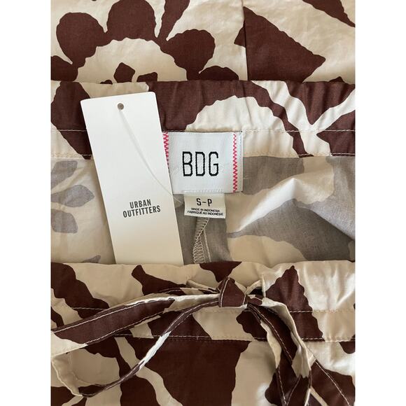 BDG NWT Eva Printed Mini Shift Dress Tiki Tropical Brown & Cream Size Small - Picture 7 of 7